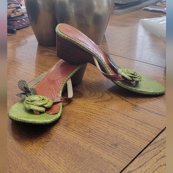 Sandals, Gently used, wooden wedge heels - Picture 2 of 2